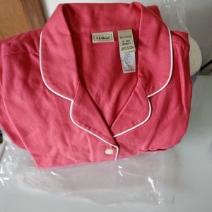 Sleep shirt long sleeve